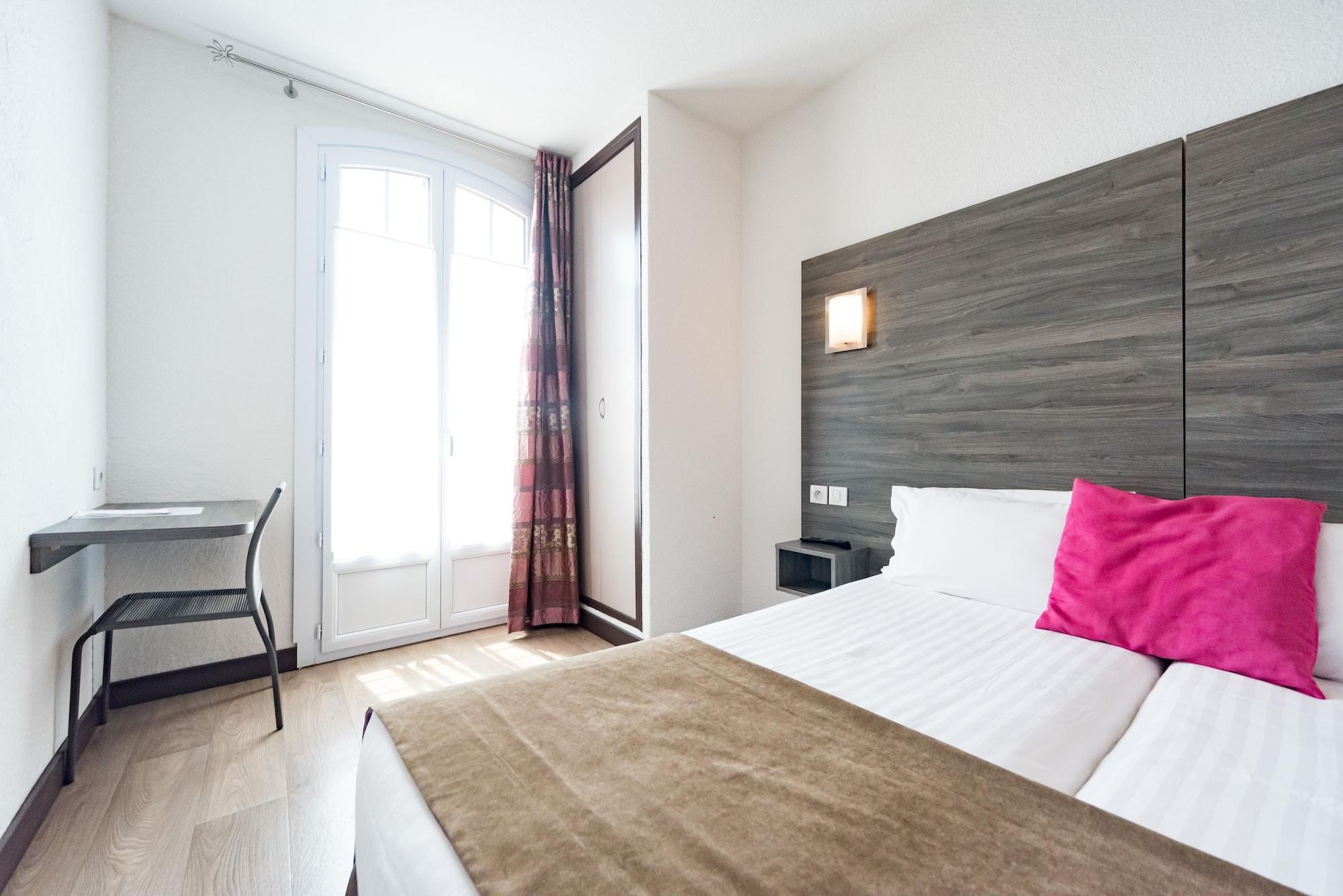 Hotel Le 21 Saint-Raphaël Exteriör bild